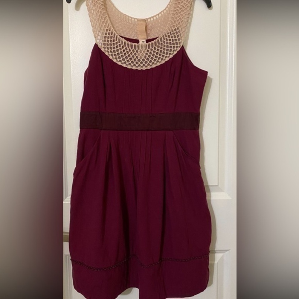 Anthropologie Floreat burgundy/merlot fit Size 10